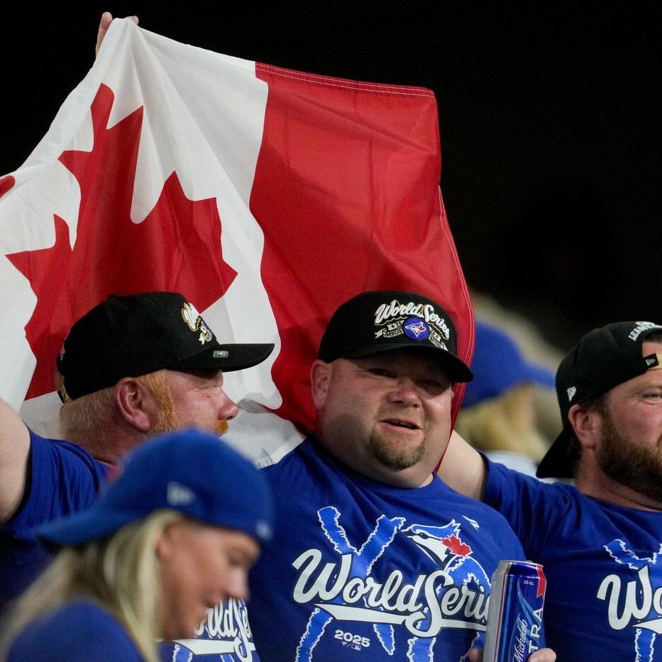 City, fans gearing up for possible Blue Jays World Series win in Toronto tonight
